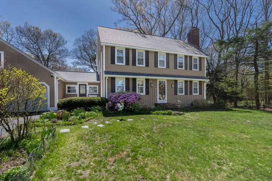 40 Old Farm Rd, North Attleboro, MA 02760 - #3