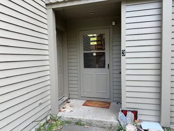60 S River Rd #3, Charlemont, MA 01339