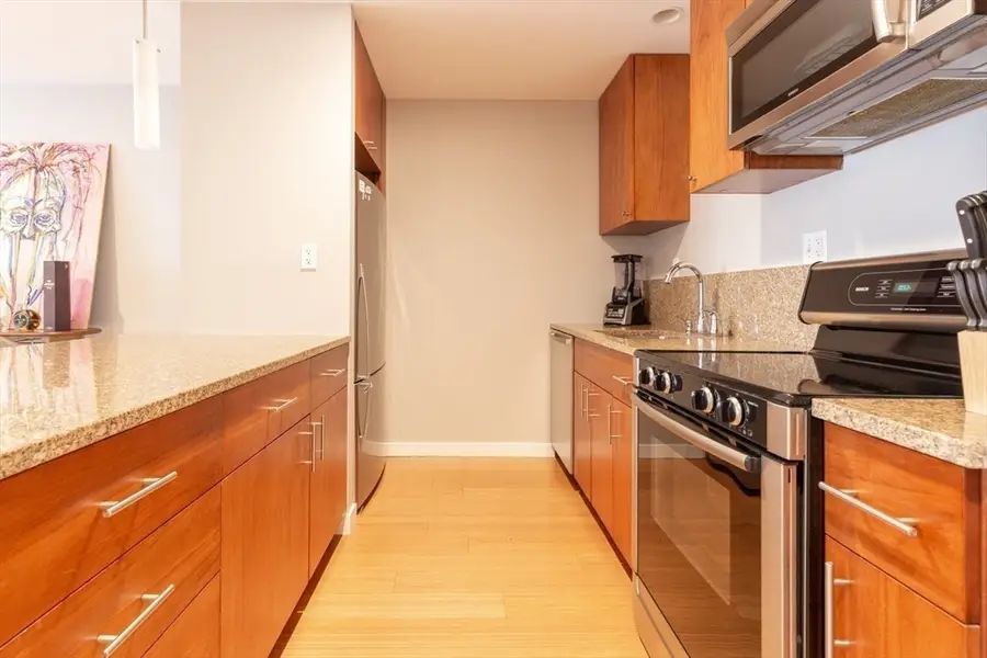 16 Miner St #306, Boston, MA 02215 - #3