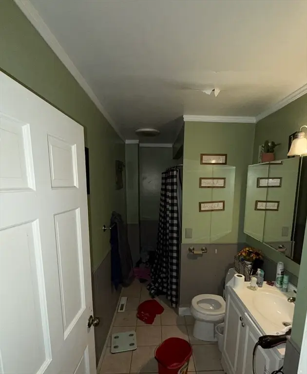 496 Tucker St, Fall River, MA 02721 - #3