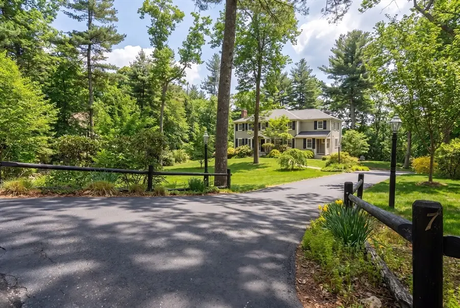 7 Goulding St. East, Sherborn, MA 01770 - #2