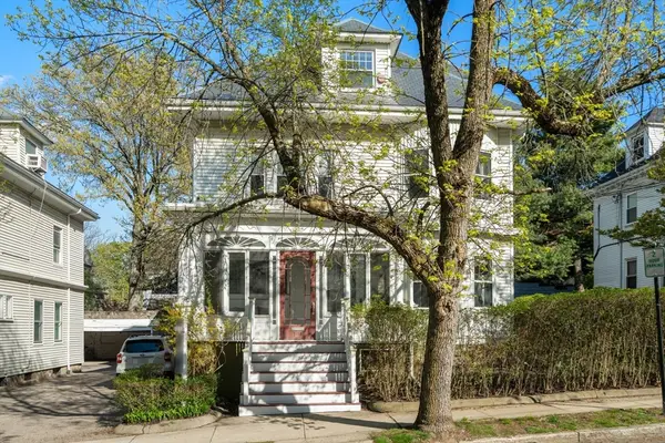 121 Thorndike Street, Brookline, MA 02446