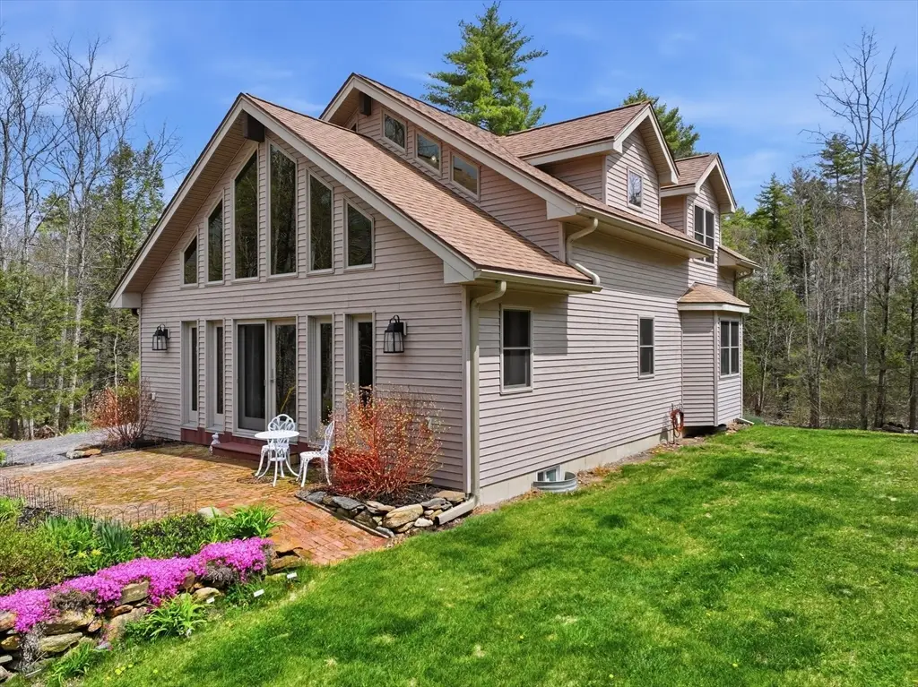 61 Monson Turnpike Rd, Petersham, MA 01366 - #1