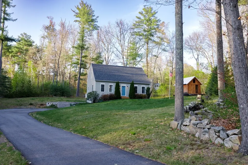 15 Oak Dr, West Brookfield, MA 01585 - #1