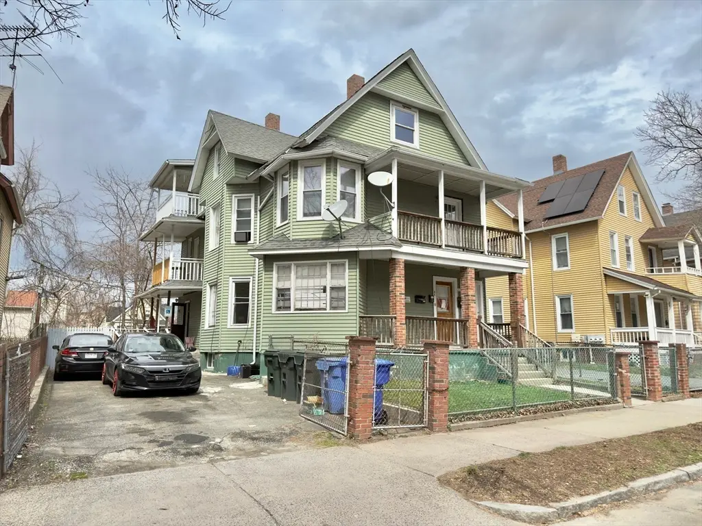 48 Acushnet Ave, Springfield, MA 01105 - #1