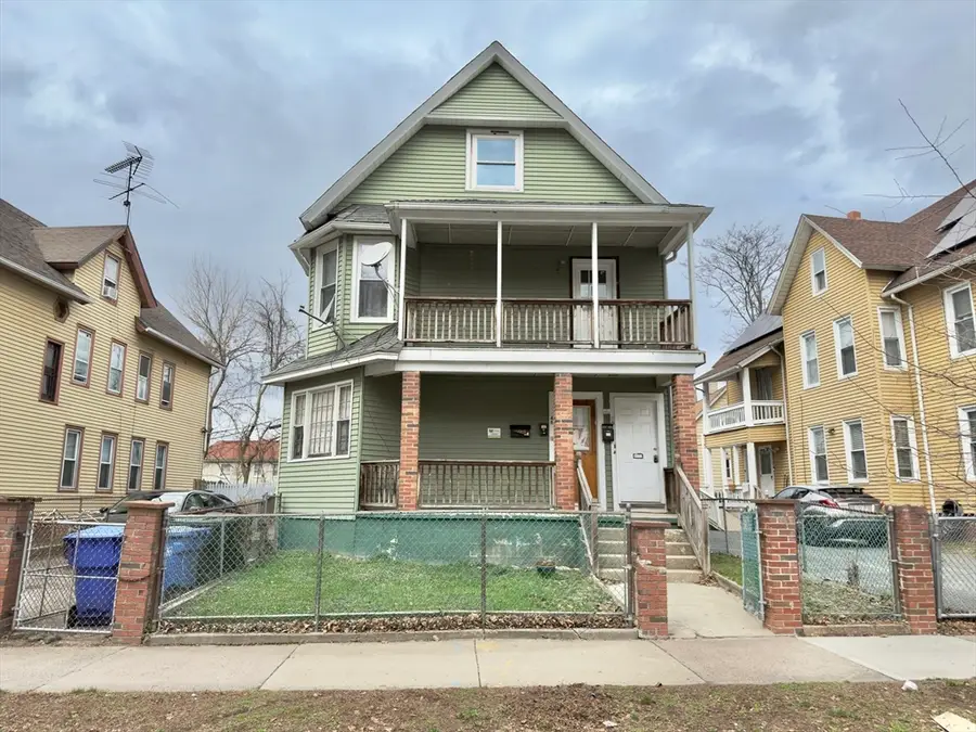 48 Acushnet Ave, Springfield, MA 01105 - #2