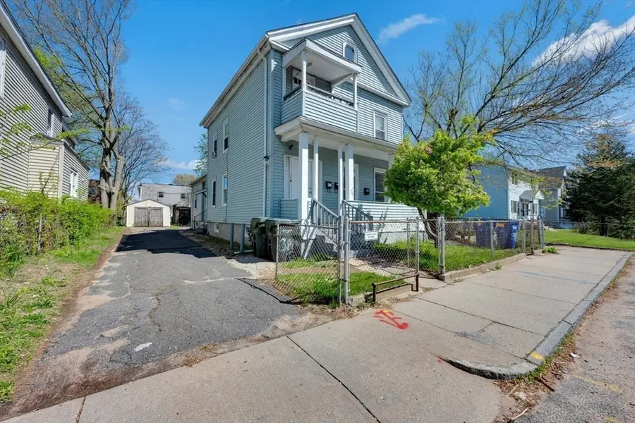 88 Tyler St, Springfield, MA 01109 - #3