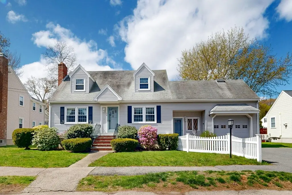 15 Rose St, Milton, MA 02186 - #1