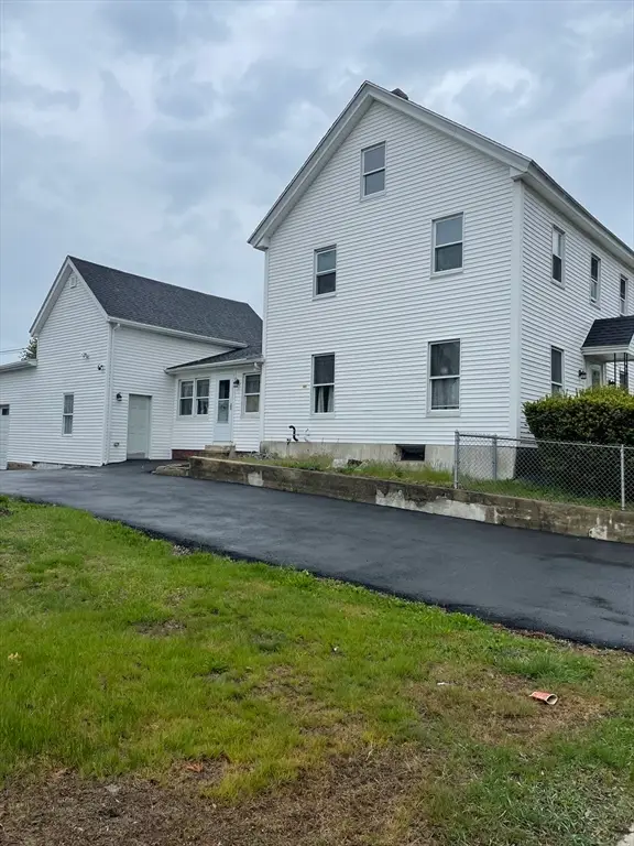192 Hildreth St, Lowell, MA 01850 - #1