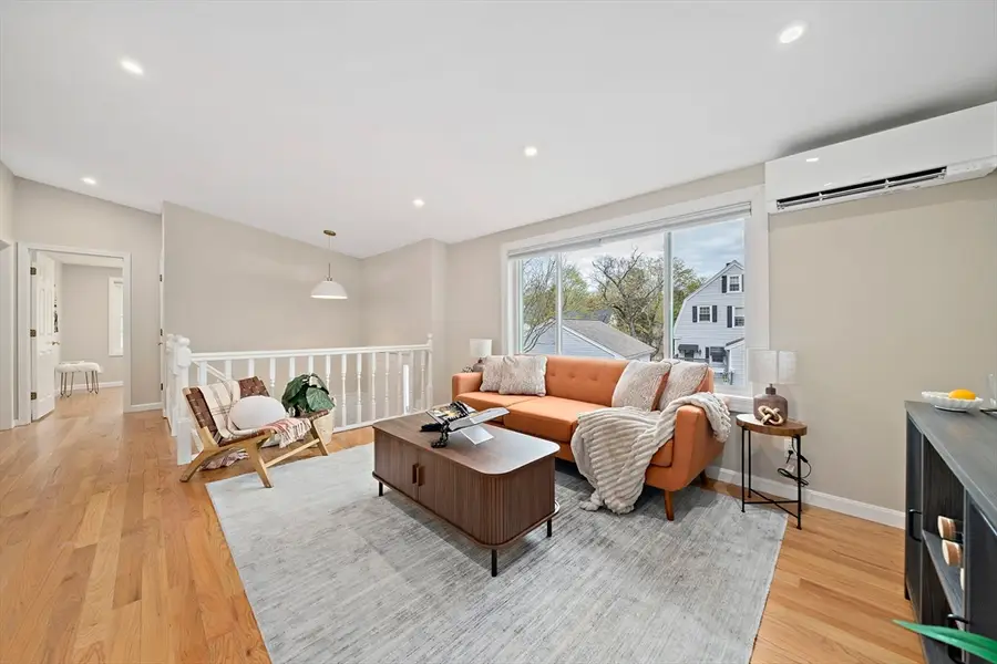 68 Dothan St, Arlington, MA 02474 - #3
