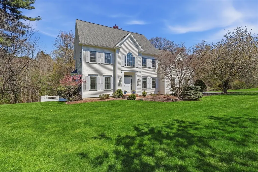34 Joseph Road, Shrewsbury, MA 01545 - #1