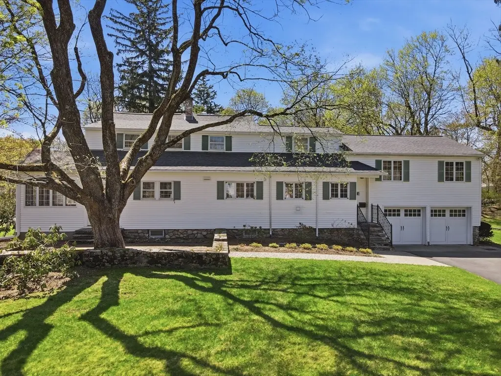 24 Spring Street, Shrewsbury, MA 01545 - #1