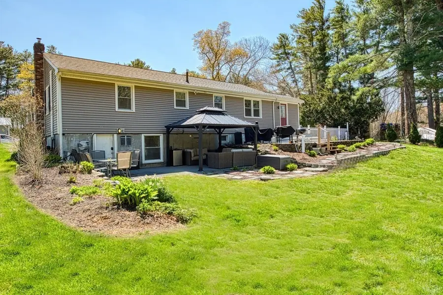 35 Pinecrest Dr, Taunton, MA 02780 - #3