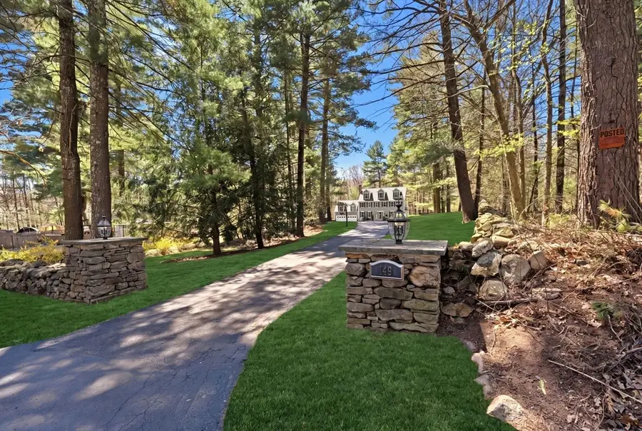 149 Arnold St, Wrentham, MA 02093 - #3