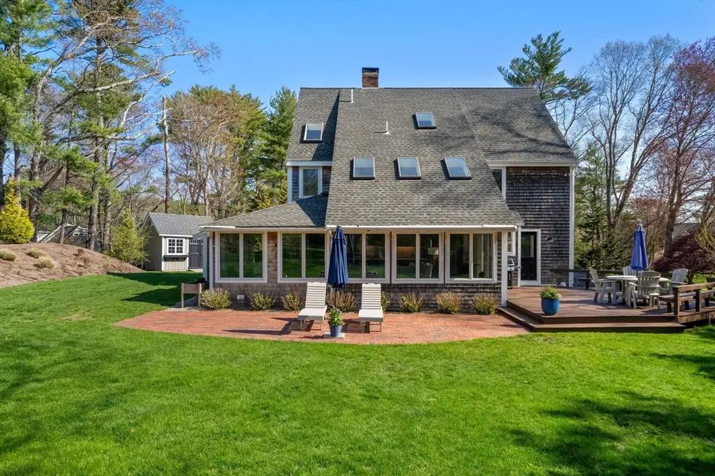 19 Saltmeadow Ln, Duxbury, MA 02332 - #1