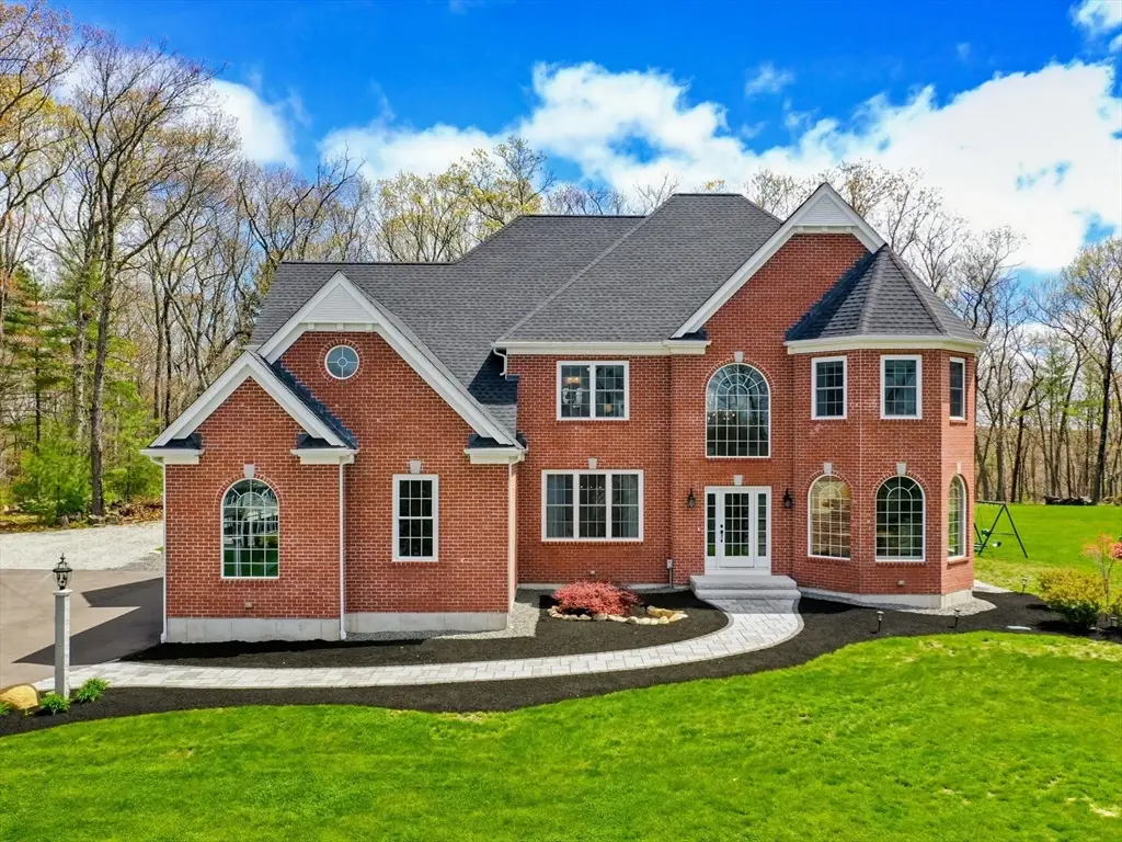 15 Ridge Rd, Wrentham, MA 02093 - #1