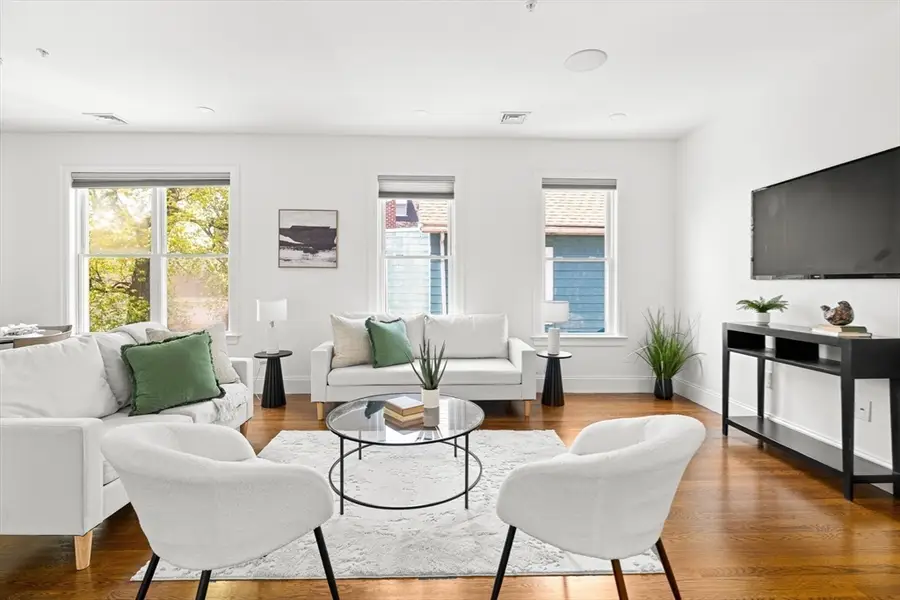 76 Flint St #2, Somerville, MA 02145 - #3