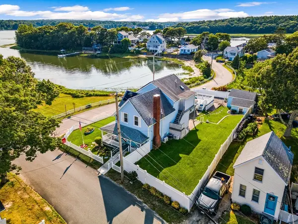 27 West Blvd, Wareham, MA 02558