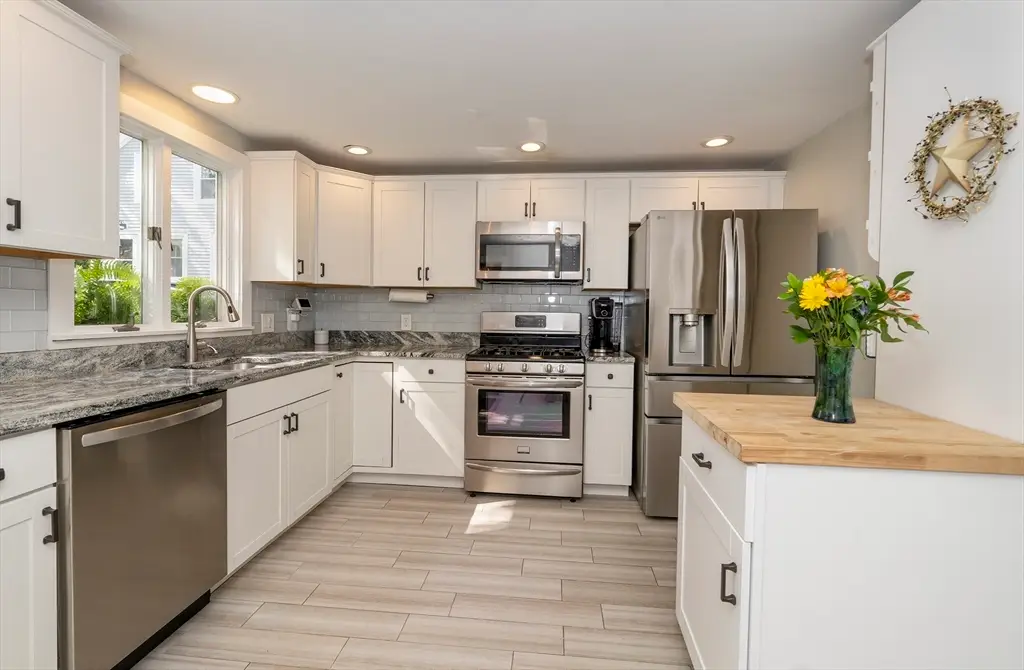 1 Union Ct #1, Amesbury, MA 01913 - #1