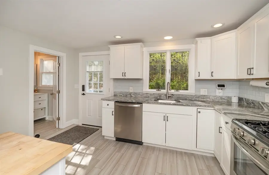 1 Union Ct #1, Amesbury, MA 01913 - #2
