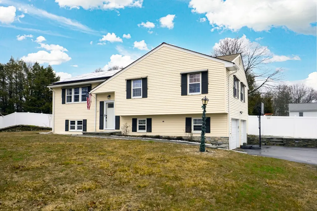 21 Taft St, Milford, MA 01757 - #1
