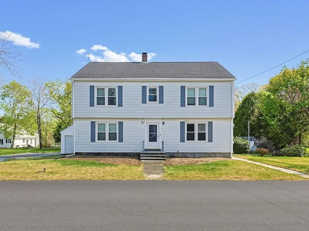 30 Linwood St, Webster, MA 01570 - #1