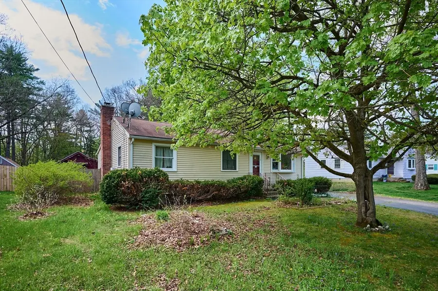 12 Pomeroy St, Easthampton, MA 01027 - #2