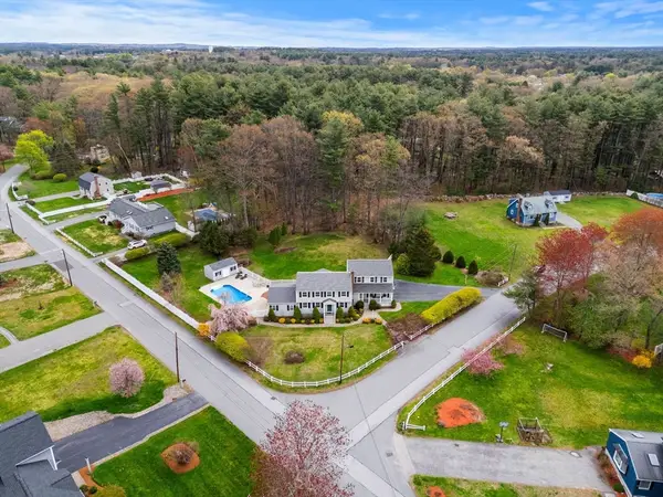 7 Leary Dr., Tewksbury, MA 01876