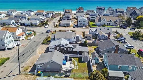 12 Julian St, Scituate, MA 02066
