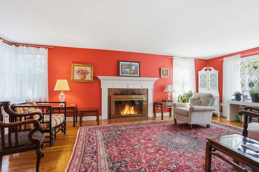 3 Linden St, Chelmsford, MA 01824 - #3