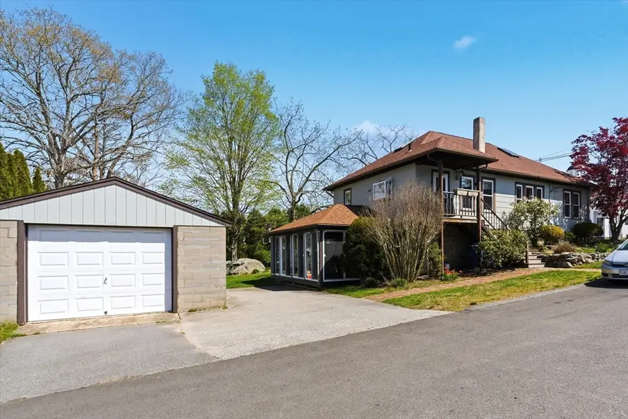 4263 Acushnet Ave, New Bedford, MA 02745 - #3