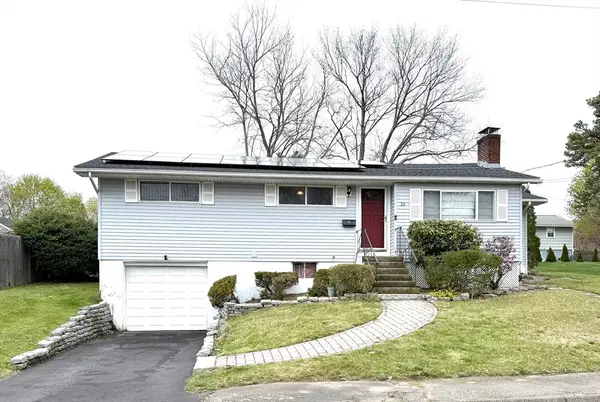 26 Mcdevitt Road, Randolph, MA 02368