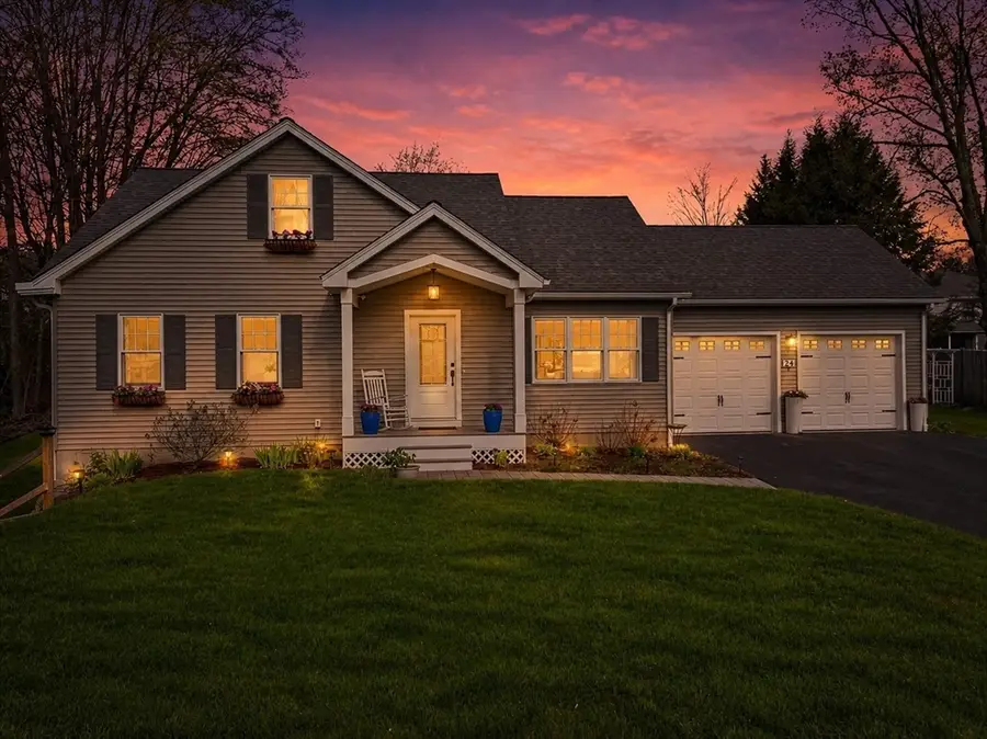 24 Maple Street, West Brookfield, MA 01585 - #2