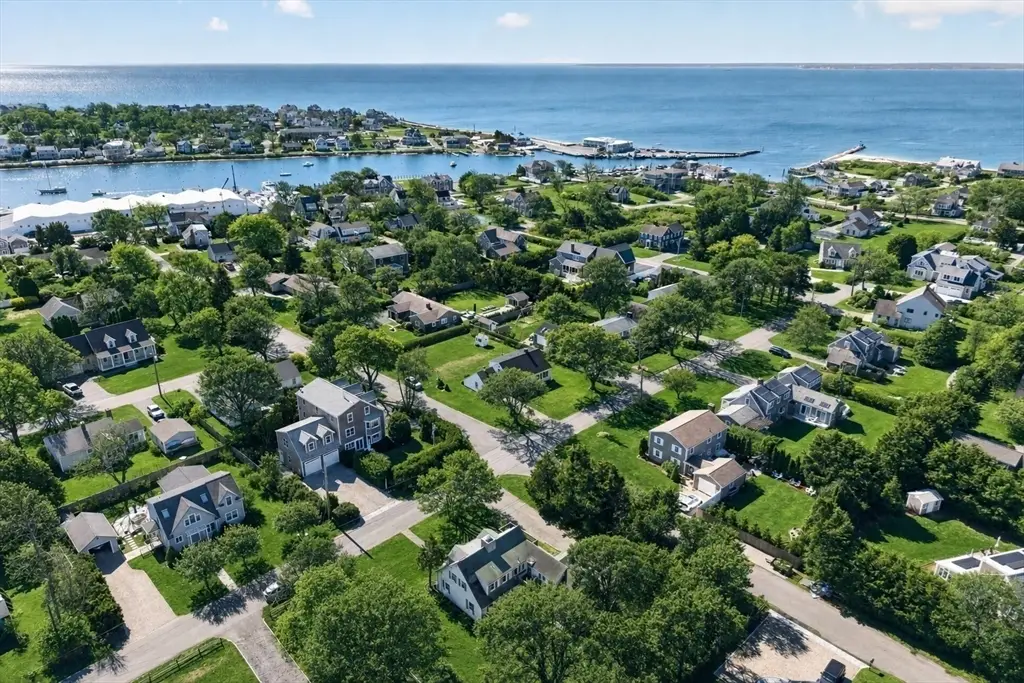 41 Belvidere Rd, Falmouth, MA 02540 - #1
