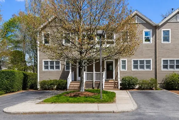 34 Angela Lane #34, Watertown, MA 02472