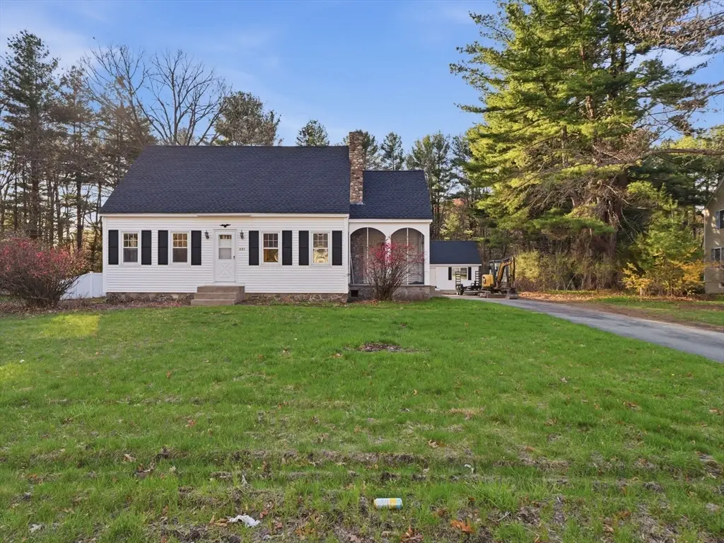 285 W Meadow Rd, Lowell, MA 01854 - #1