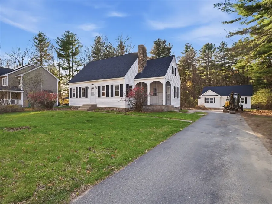 285 W Meadow Rd, Lowell, MA 01854 - #2