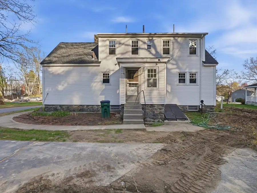285 W Meadow Rd, Lowell, MA 01854 - #3
