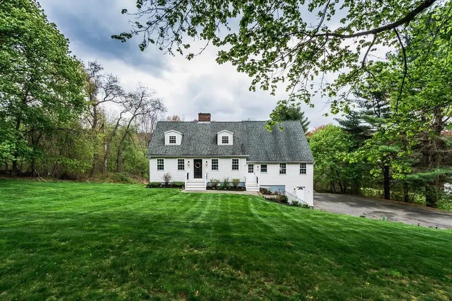 692 Cronin Rd, Warren, MA 01585 - #2