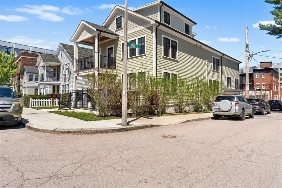 95 W Walnut Park #1, Boston, MA 02119 - #2