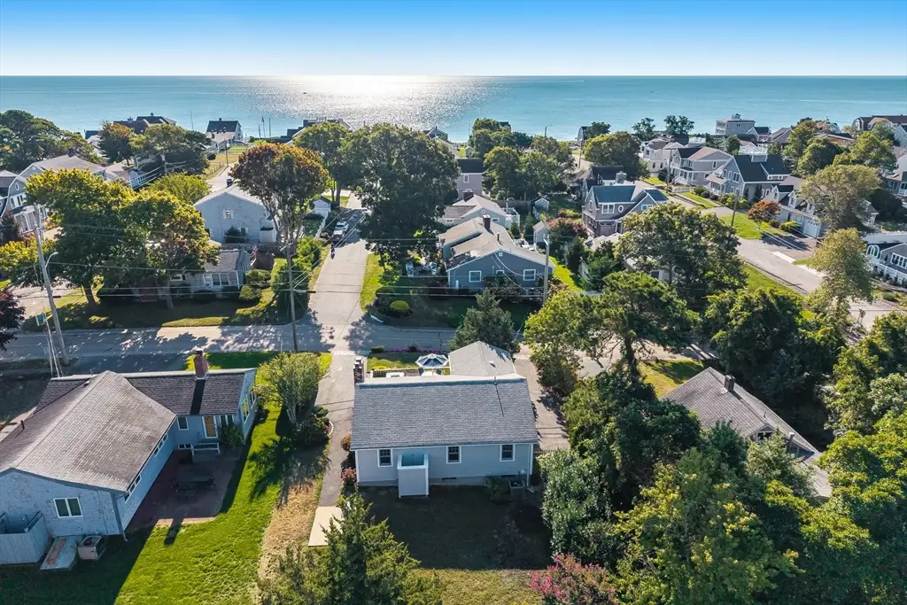 35 Shore Dr, Mashpee, MA 02649 - #1