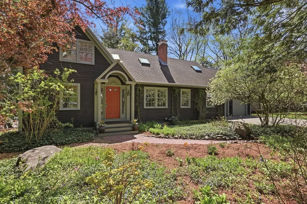 14 Normandy Rd, Lexington, MA 02421 - #1