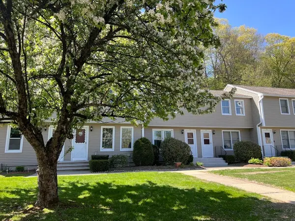 1430 Russell Road #22, Westfield, MA 01085