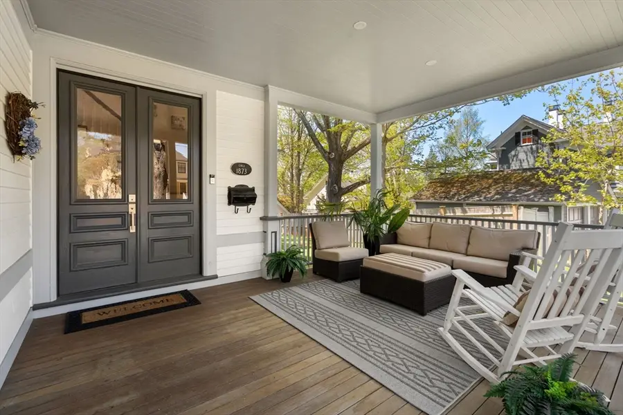 15 Sterling St, Newton, MA 02465 - #2