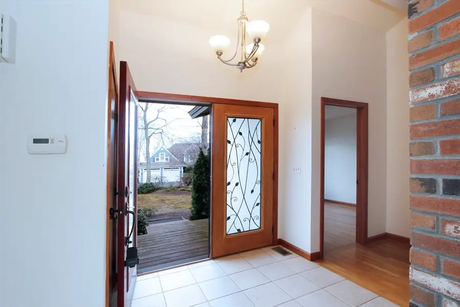 60 Redwood Cir, Mashpee, MA 02649 - #2