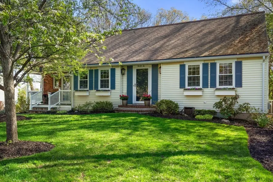 22 Crest Rd, Framingham, MA 01702 - #2