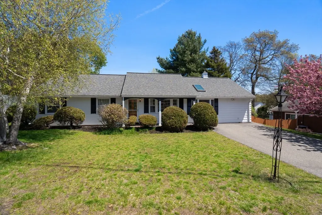 12 Theresa Rd, Stoneham, MA 02180 - #1