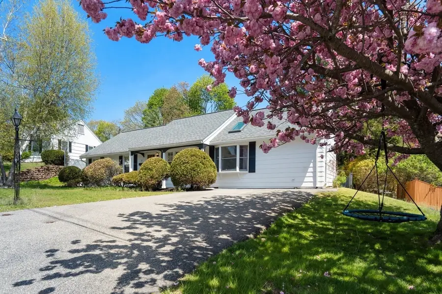 12 Theresa Rd, Stoneham, MA 02180 - #3