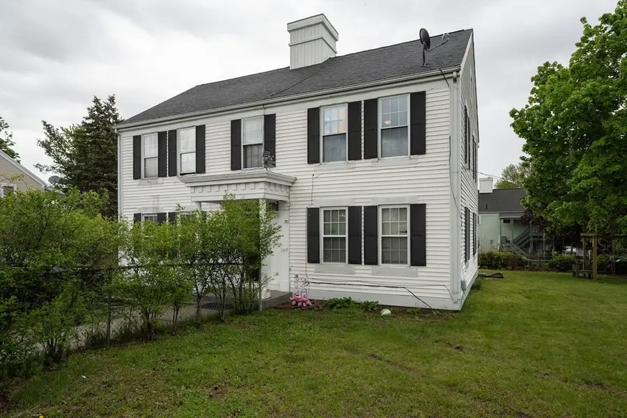 60 N East St, Holyoke, MA 01040 - #2