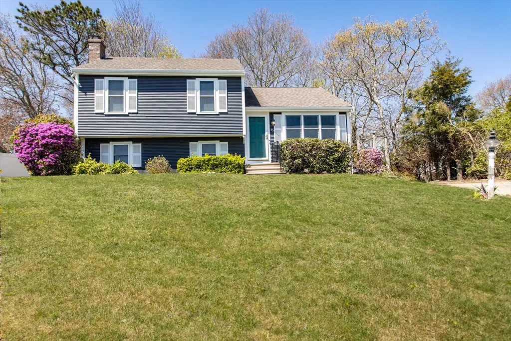15 Mcgrath Rd, Sagamore Beach, MA 02562 - #1